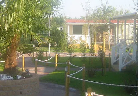 Hotel Campingvillaggio Atlanta E Mediterraneo -